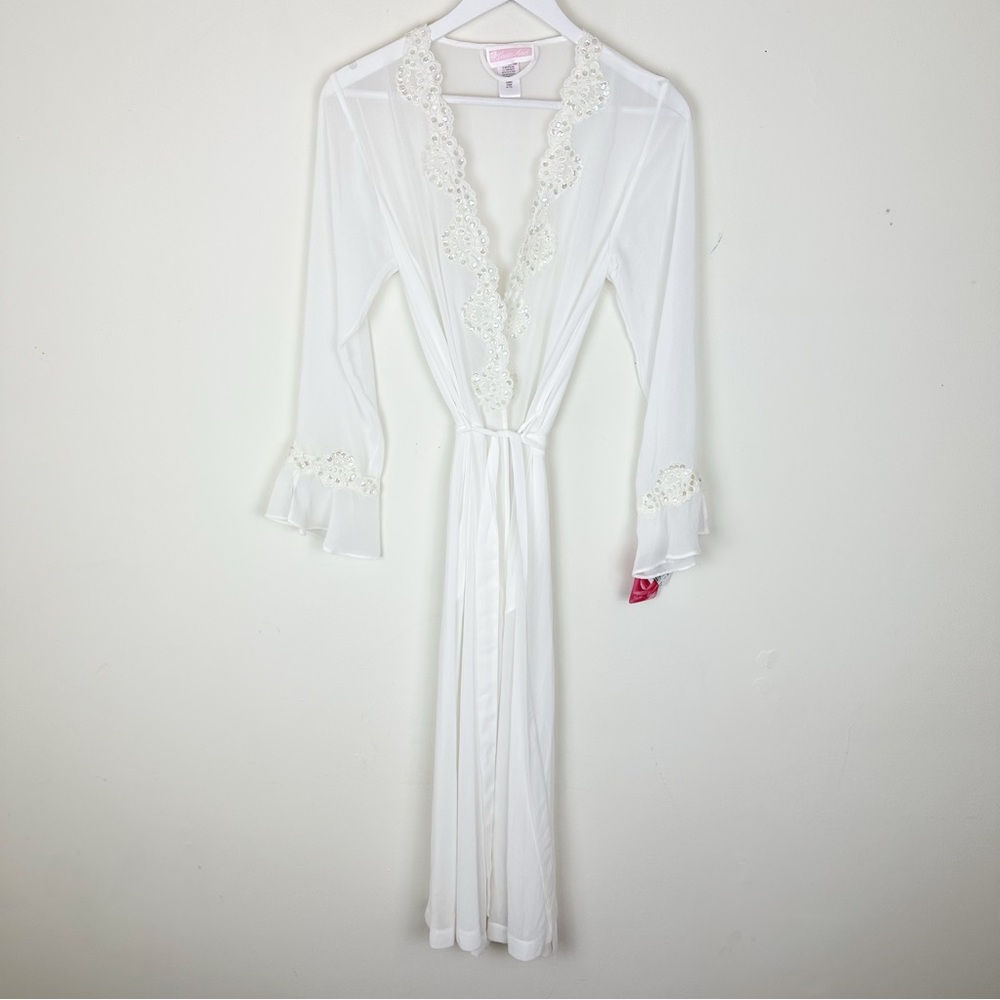 NWT Lucie Ann Vintage Bridal Robe